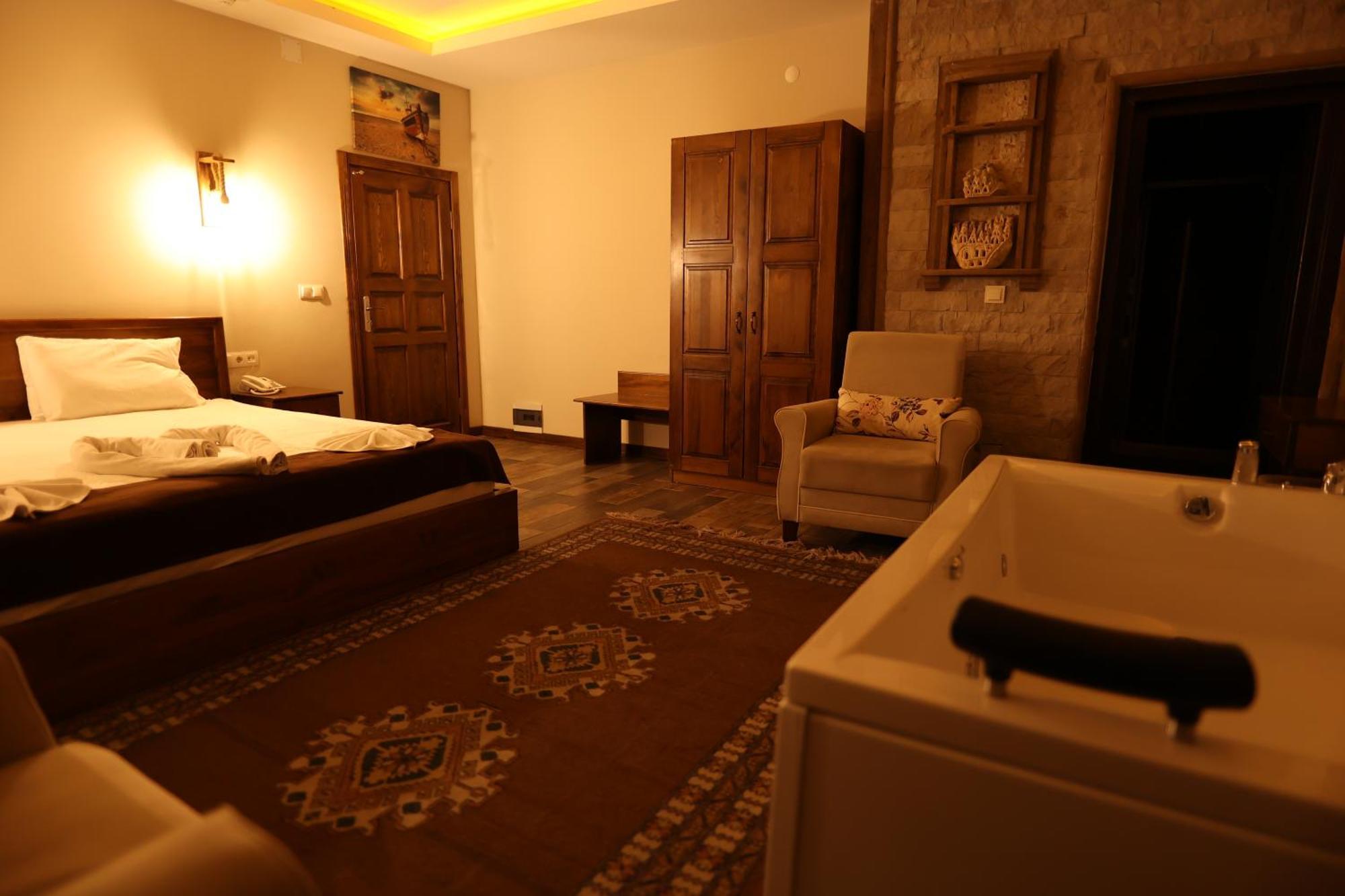El Nazar Stone Suıte Uchisar Exterior foto