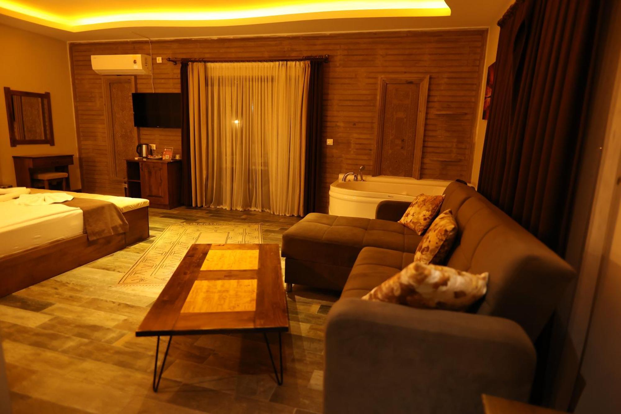 El Nazar Stone Suıte Uchisar Exterior foto